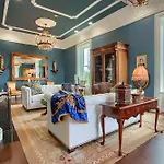 Stuart Manor Bed And Breakfast